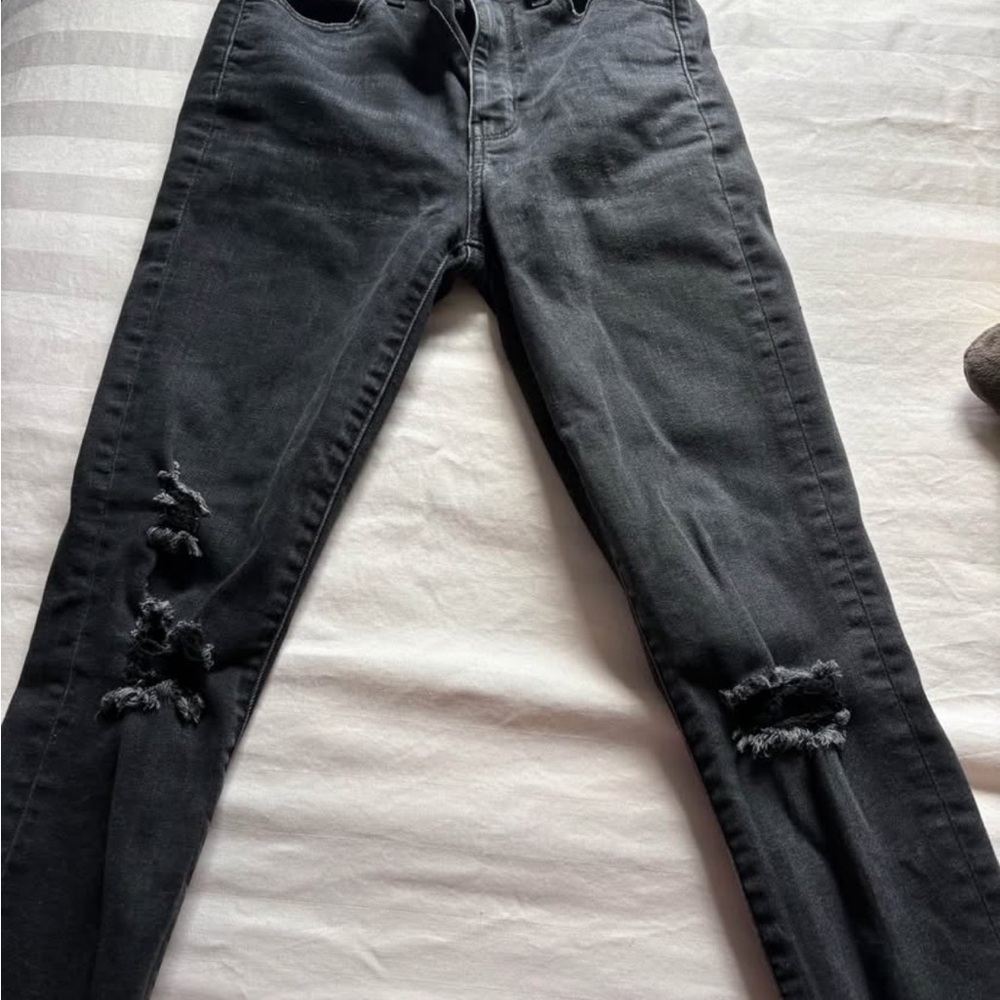 American Eagle Outfitters Black Ripped Skinny Jeans